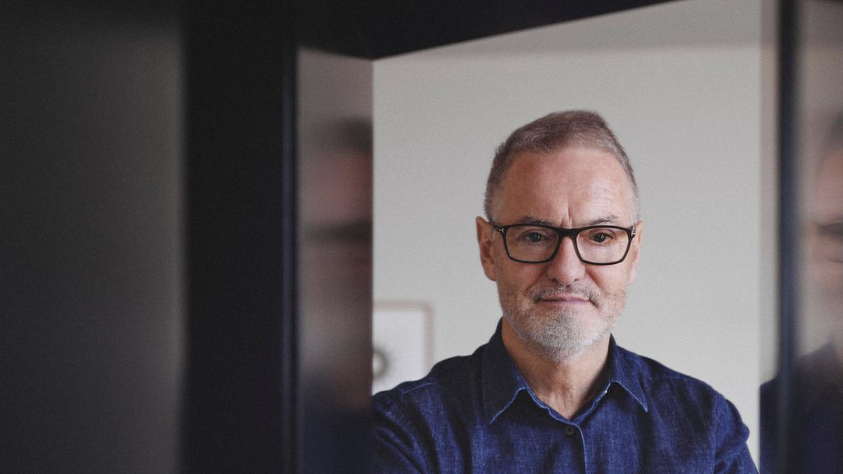 A photograph of architect John Wardle